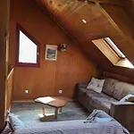 Les De La Forêt D'issaux