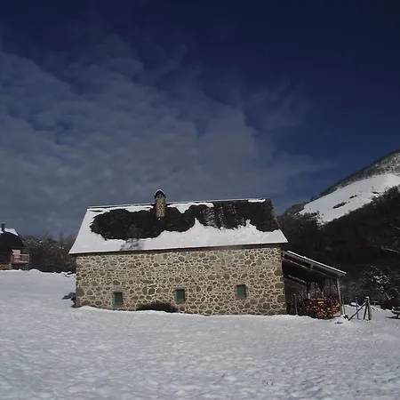 Les De La Forêt D'issaux Osse-en-Aspe