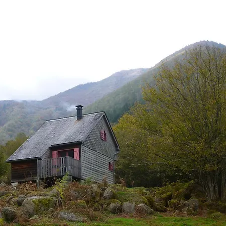 Domek alpejski Les De La Foret D'issaux *