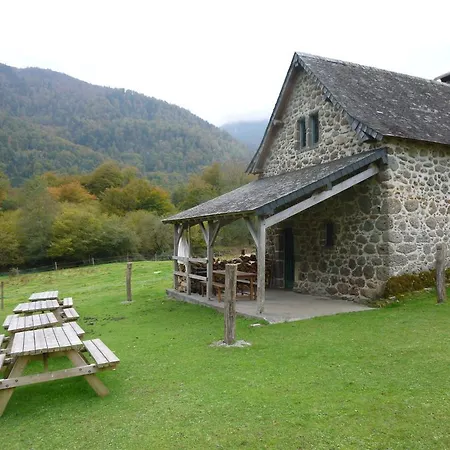 Chalet Les De La Forêt D'issaux