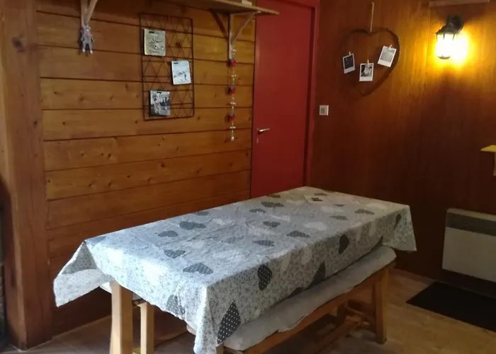 Les De La Foret D'issaux *