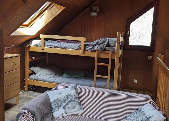 Les De La Foret D'issaux Chalet