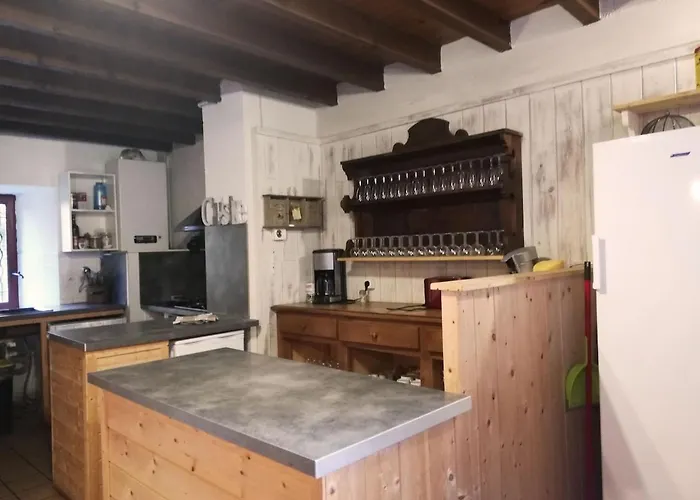 Les De La Foret D'issaux *